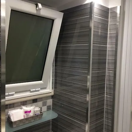 Nicola's Corfu (city)