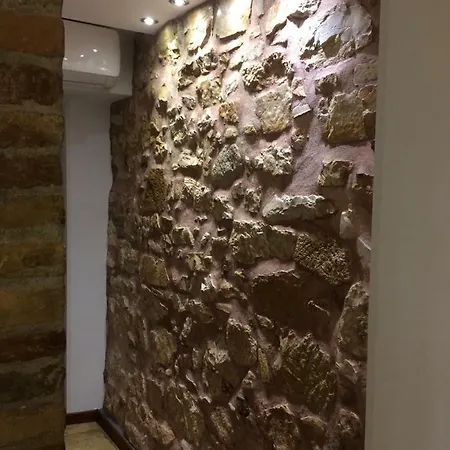 Nicola's Studio